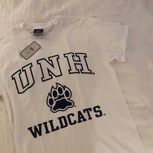 UNH Wildcats Tee💙